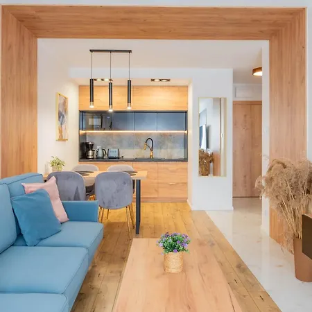 Horyzont Apartamenty-perlowa Przystan- Zewnetrzny Basen, Parking, Sniadanie- Blisko Do Plazy Zachodniej I Morza!!!